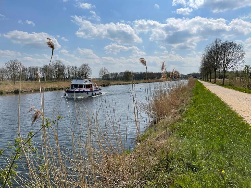 Pension Zur Schleuse Garni Am Elbe Luebeck - Kanal In Witzeeze Zewnętrze zdjęcie